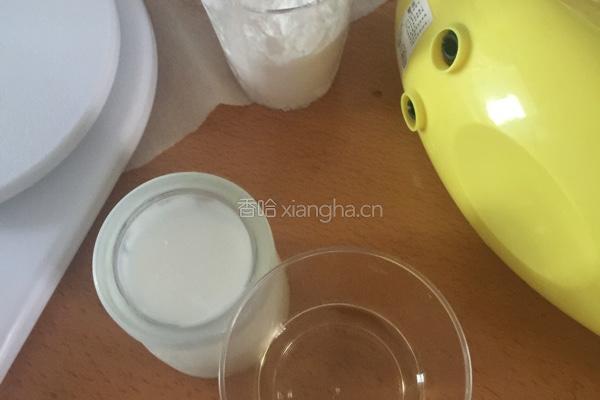 8寸土鸡蛋酸奶戚风蛋糕的做法图解1