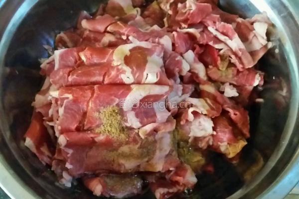 金针菇牛肉卷的做法图解1