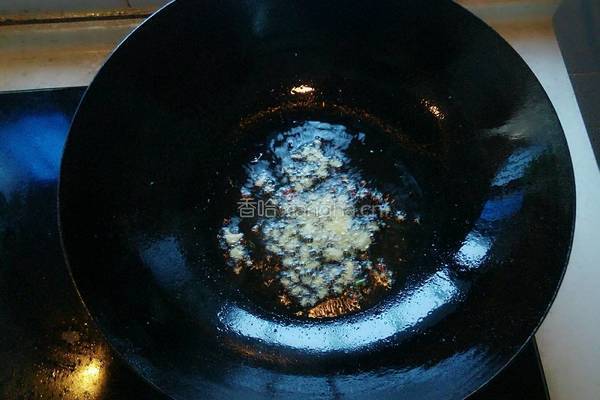 下饭菜（尖椒萝卜干）的做法图解4