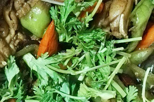 辣炒鸡腿肉的做法图解9