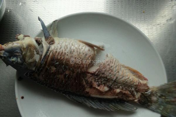 蒜爆鱼的做法图解8