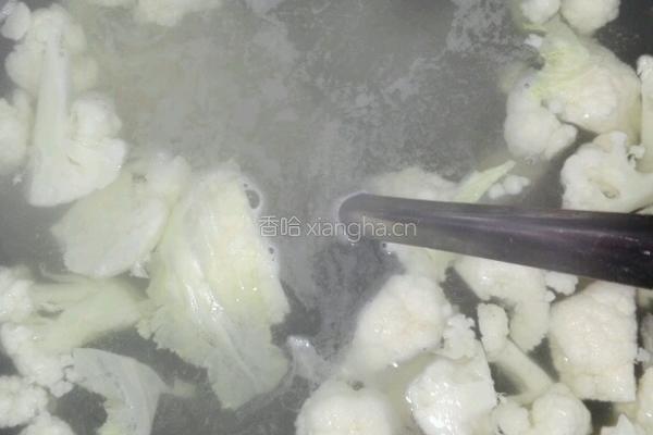 清炒菜花的做法图解2