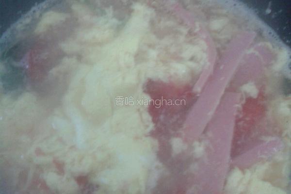 西红柿火腿蛋汤的做法图解4