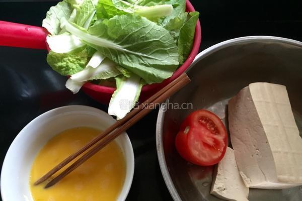 清汤白菜豆腐的做法图解1