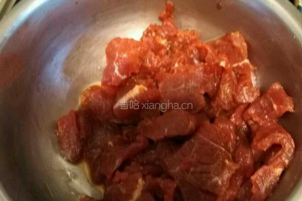 双拼牛肉奶酪芝士披萨的做法图解1