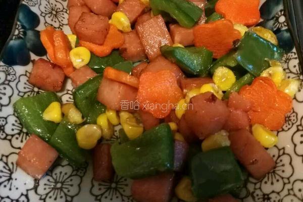 双拼牛肉奶酪芝士披萨的做法图解4