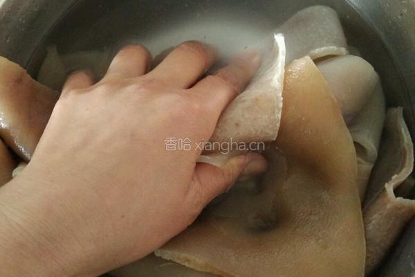 家常做猪皮冻的做法图解5