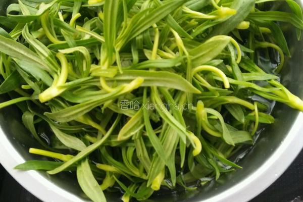 凉拌面条菜的做法图解2