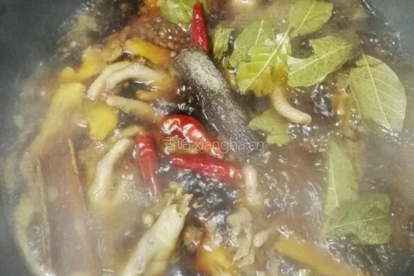卤鸡爪的做法图解4