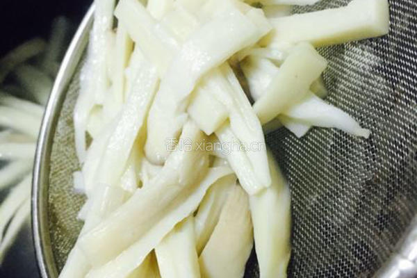 凉拌杏鲍菇的做法图解4