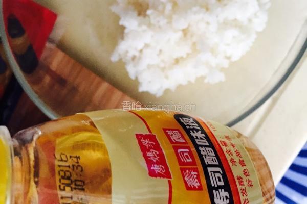 鲜虾寿司的做法图解3