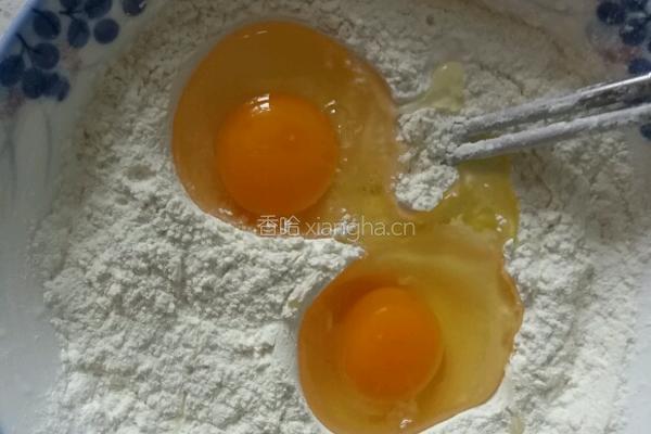 黄金鸡蛋饼的做法图解2