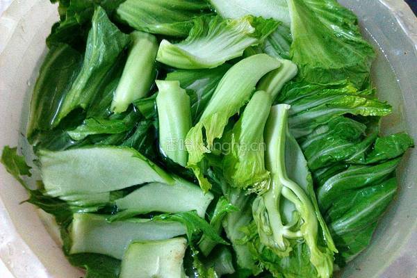 烧骨芥菜汤的做法图解1