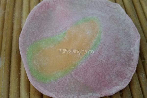 彩色香蕉馅饼的做法图解4