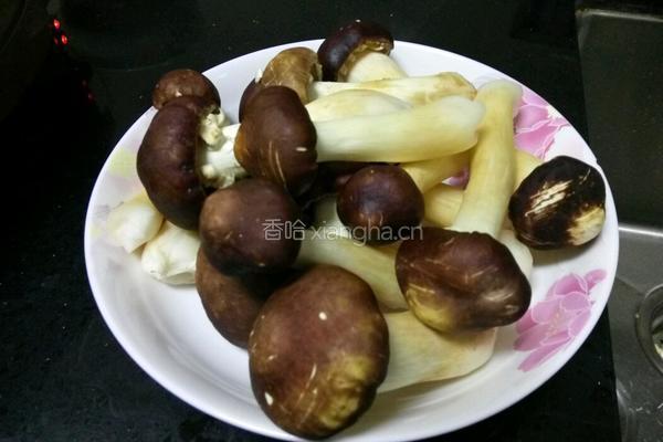 火腿姬松茸的做法图解1