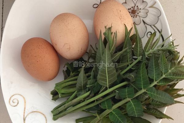 香椿鸡蛋的做法图解1