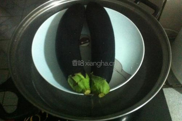 蒸煎茄子的做法图解1