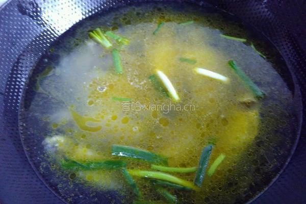 野生鲫鱼豆腐汤的做法图解5