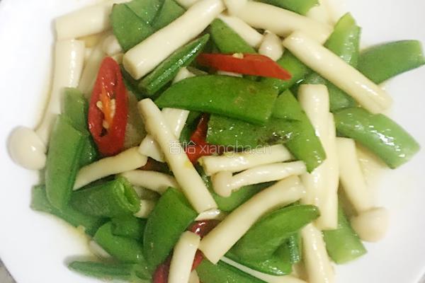 斋炒海鲜菇甜豆的做法图解6