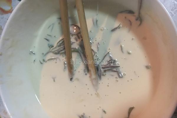 炸香椿的做法图解3