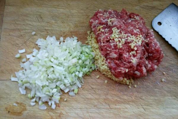 千层牛肉饼的做法图解1