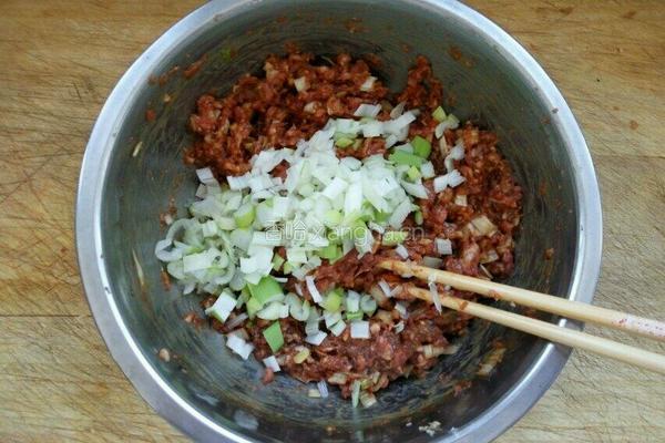 千层牛肉饼的做法图解3