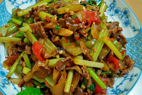 双椒炒鸡胗的做法图解11