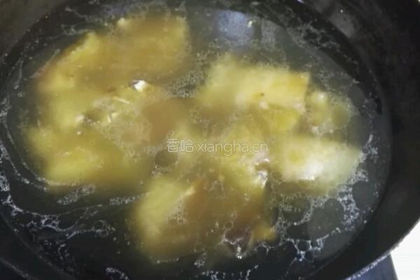 莴笋炖排骨的做法图解4