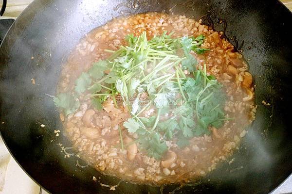 肉末腰果捞粉丝的做法图解12