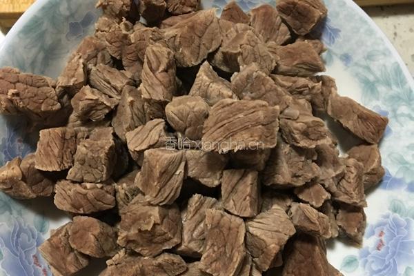 咖喱土豆牛肉的做法图解4