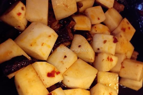 萝卜烧牛腩的做法图解7