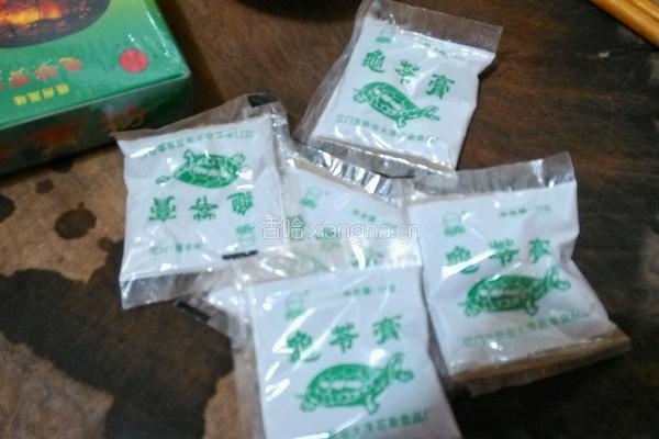 龟苓膏的做法图解1