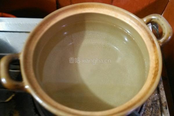 龟苓膏的做法图解3