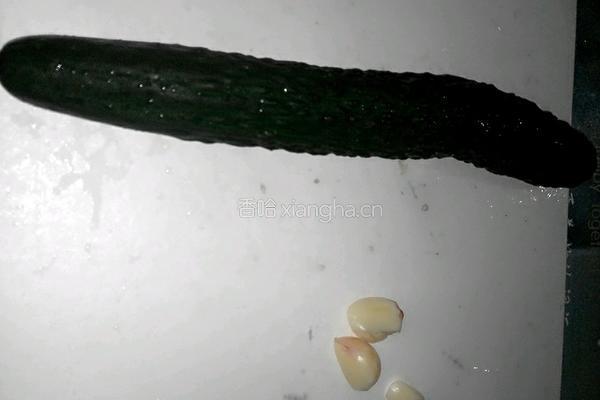 酱黄瓜的做法图解1