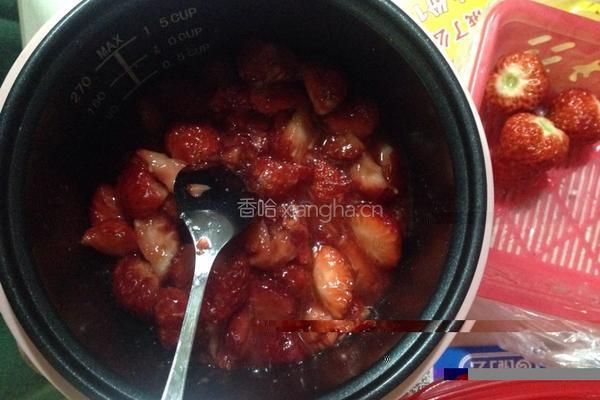 DIY草莓酱（电饭煲）的做法图解2