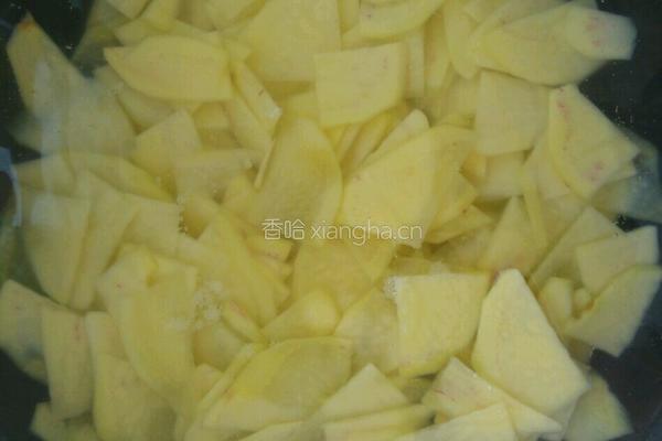 肉末土豆片的做法图解1