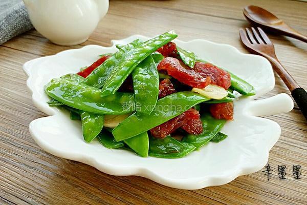 荷兰豆炒腊肠的做法图解6