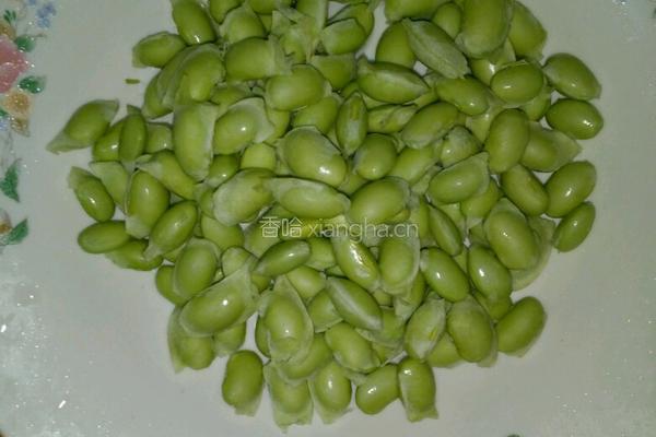 茄子烧毛豆的做法图解2