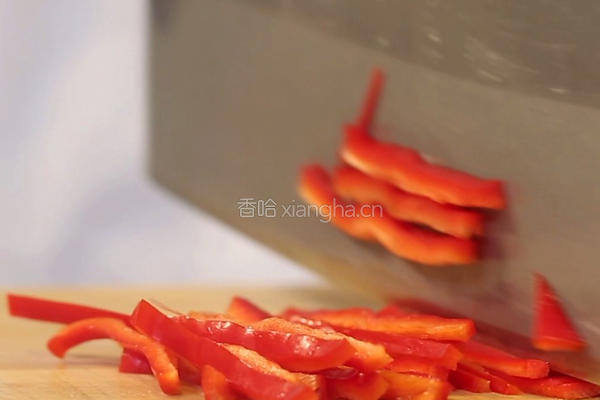 椒丝鲜鱼的做法图解2