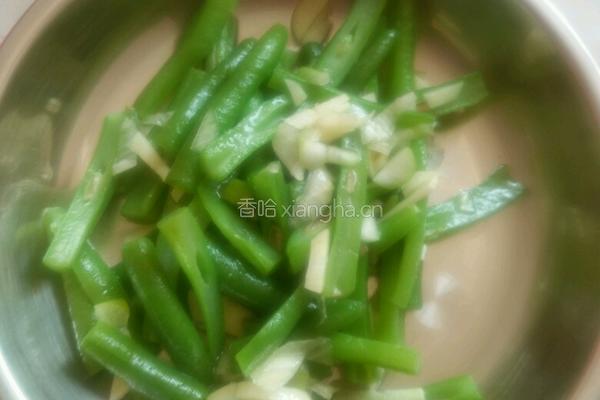 凉拌豆角的做法图解4