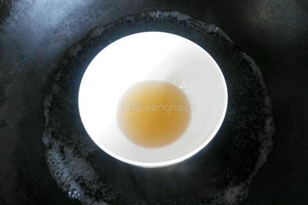 奶油黄桃蛋糕卷的做法图解4
