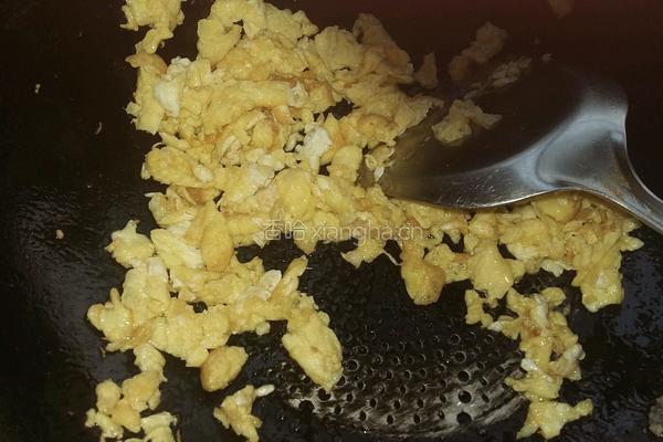 蛋炒饭的做法图解3