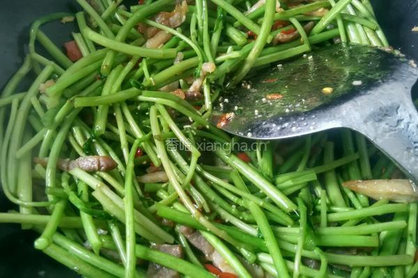 泥篙炒腊肉的做法图解7