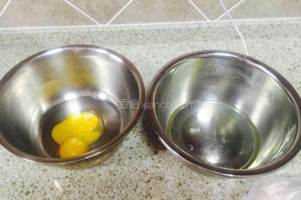 舒芙蕾蛋糕——绽放在舌尖的云朵的做法图解1