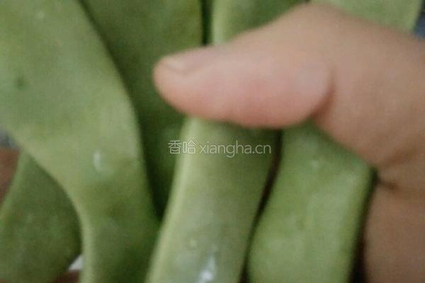 另类干煸豆角的做法图解1