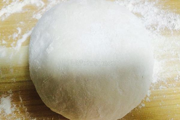 三鲜水饺。的做法图解2