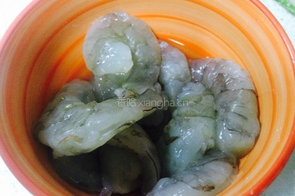 三鲜水饺。的做法图解4