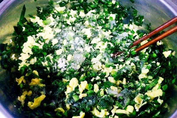三鲜水饺。的做法图解5
