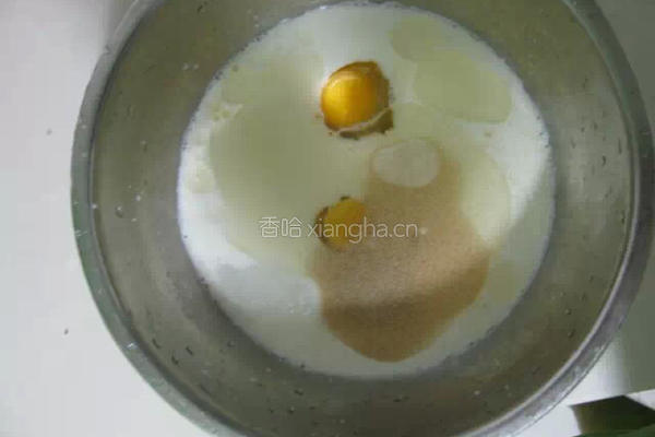 自炸油条的做法图解1