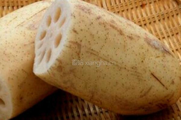 糖醋藕条的做法图解1